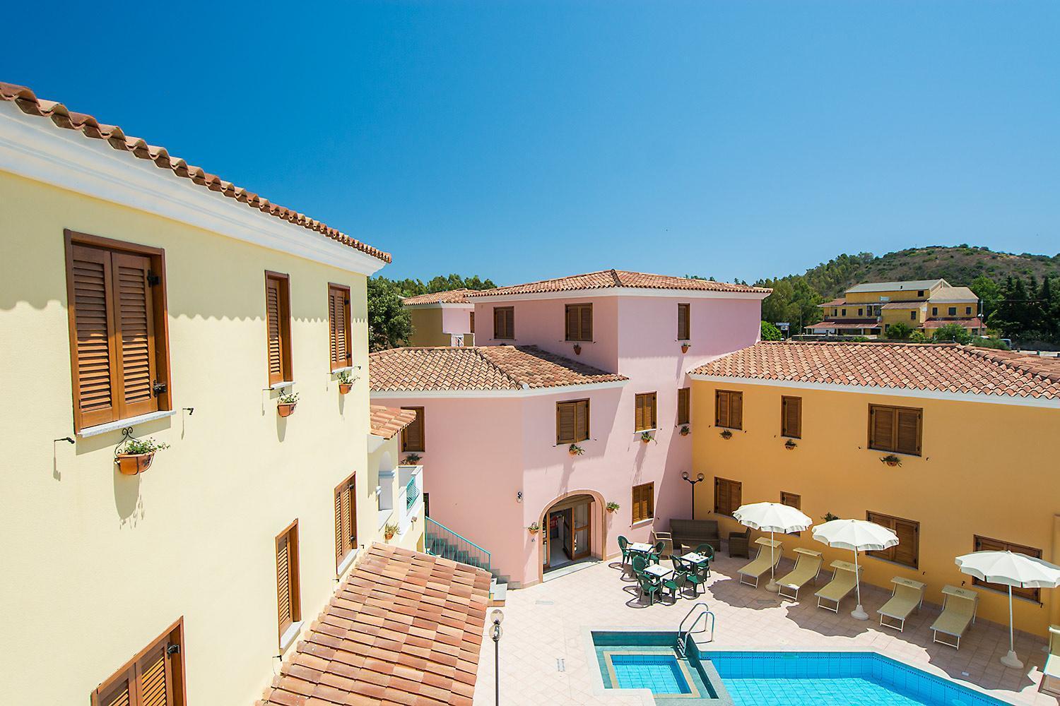 Residence Cala Viola Cala Liberotto Eksteriør bilde